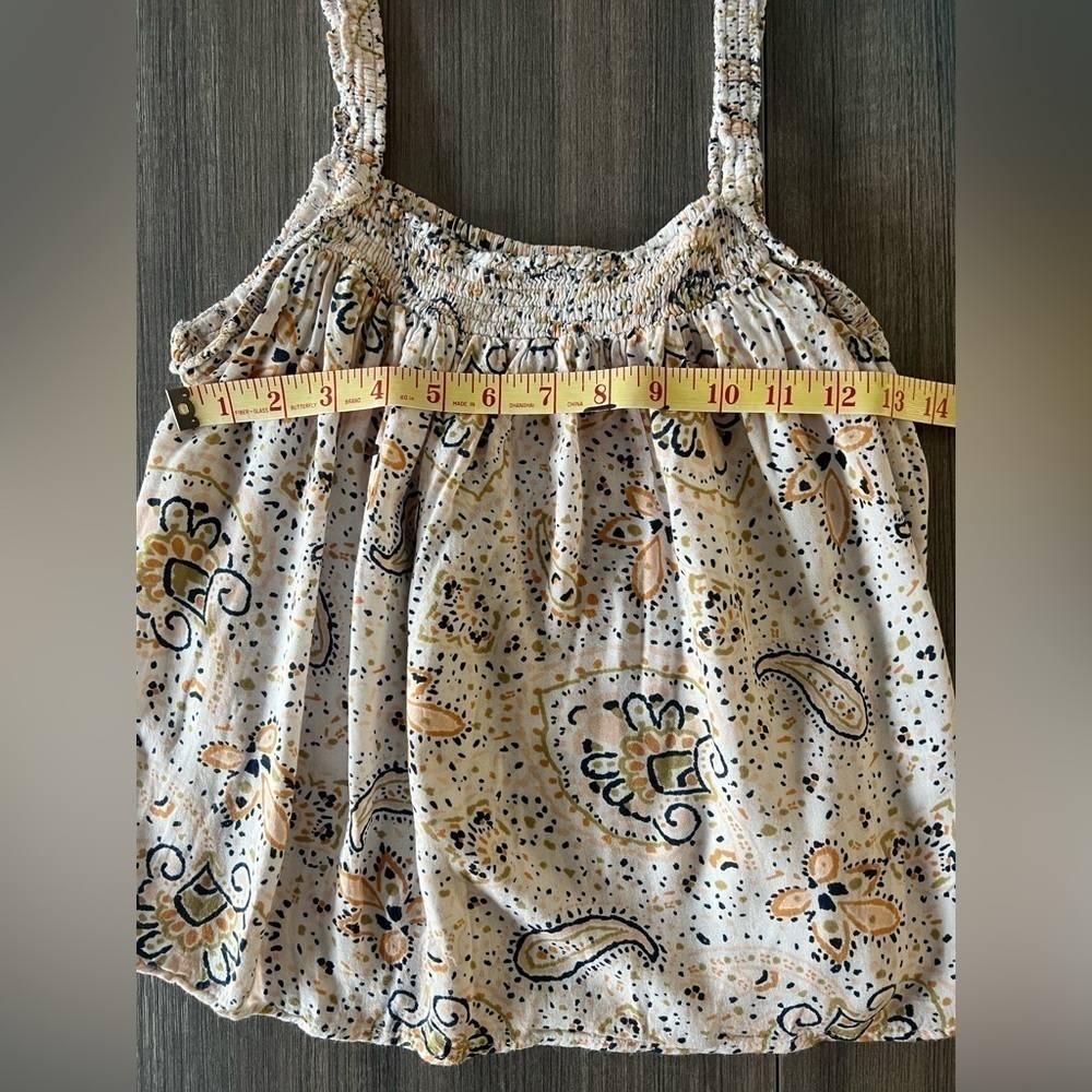 Patrons of Peace cream paisley bohemian cropped flowy tank top rayon - Picture 7 of 11